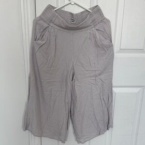 Sunday Best Wide-Leg Pants in Light Gray